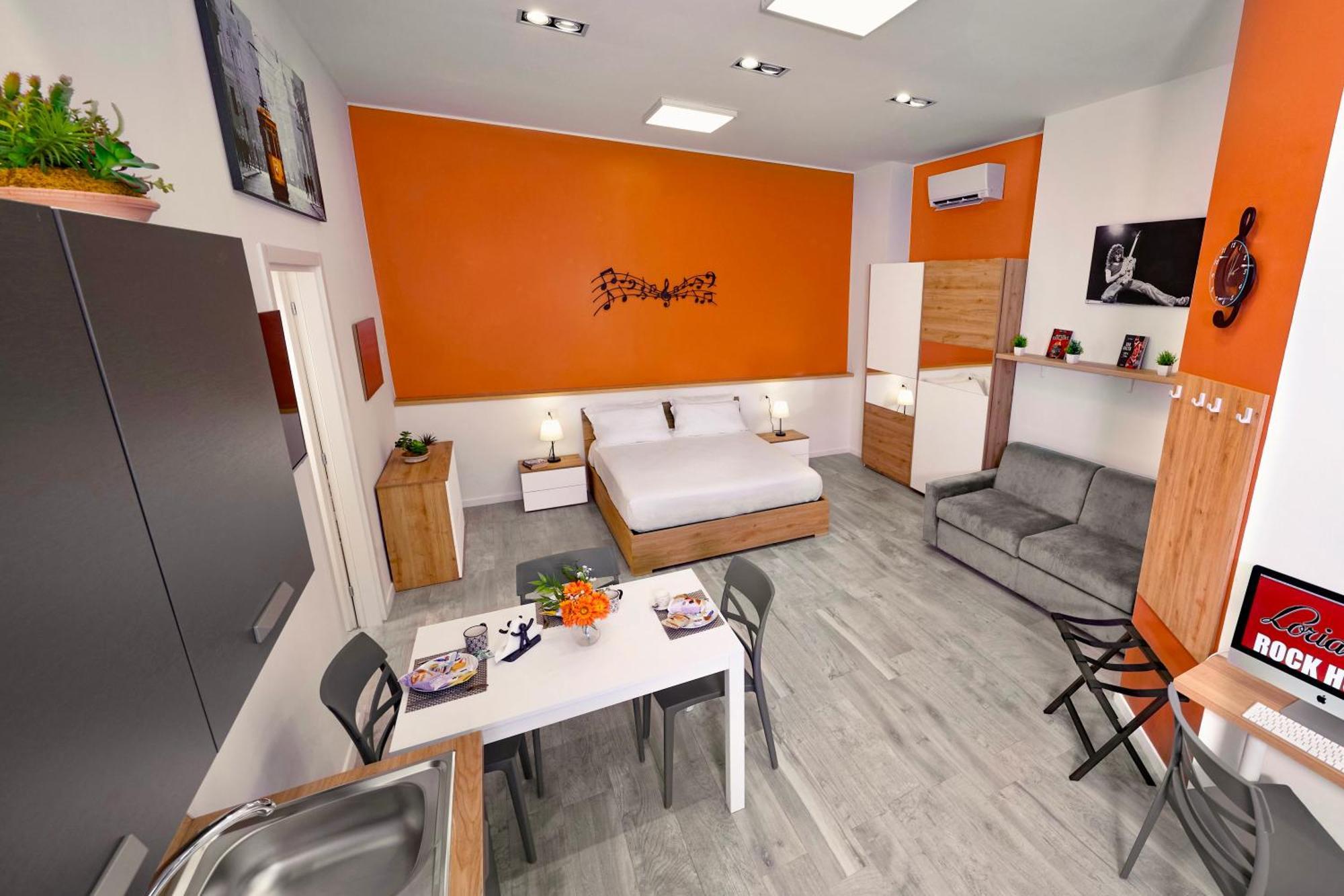 Lorianna Rock House Apartment Milan Exterior photo