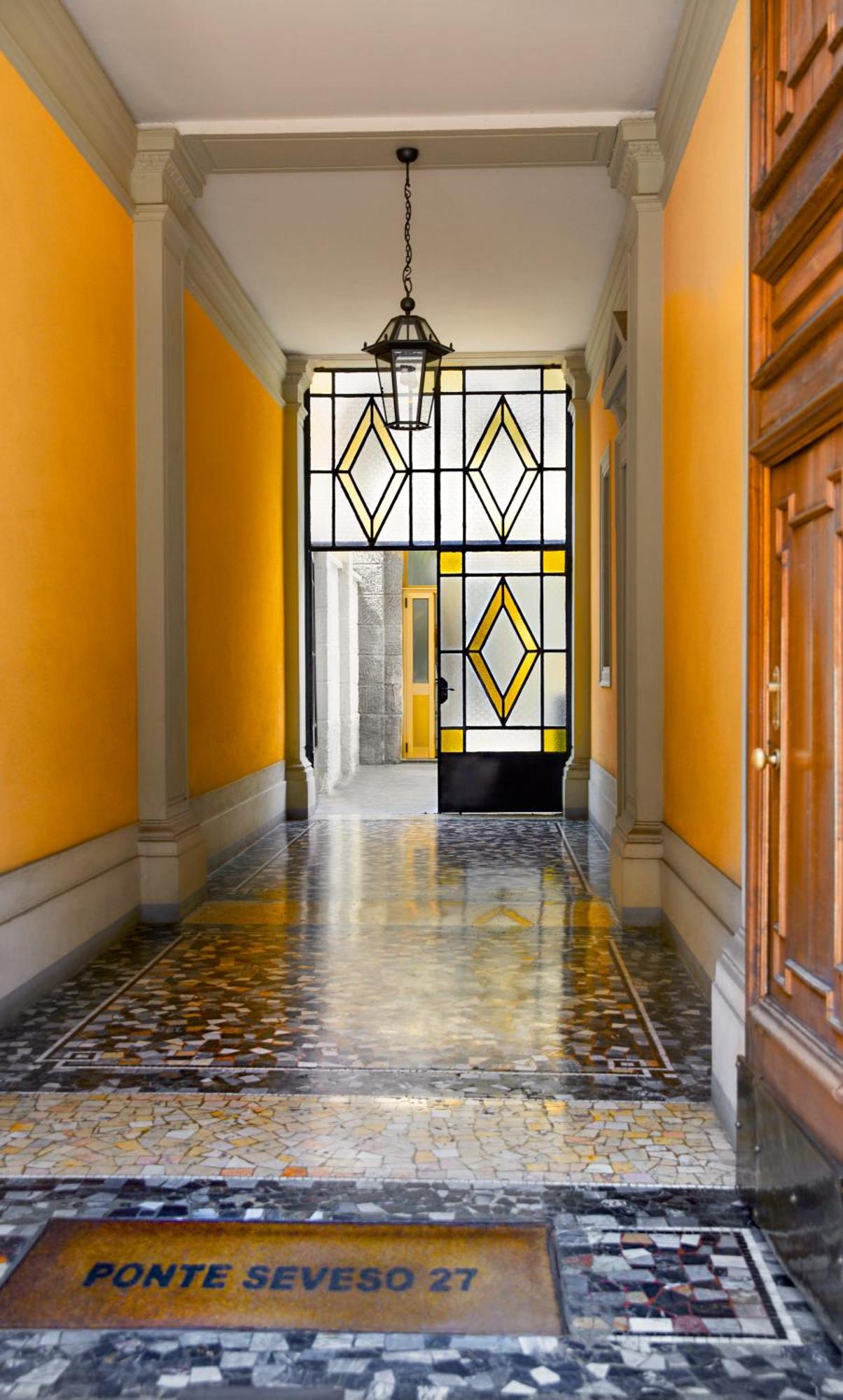 Lorianna Rock House Apartment Milan Exterior photo